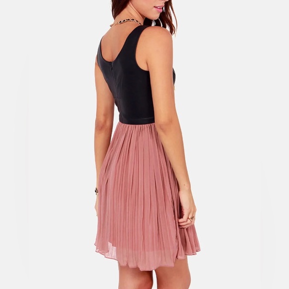 Jack by BB Dakota Faux Leather and Chiffon Dress Size 2. - Picture 4 of 8